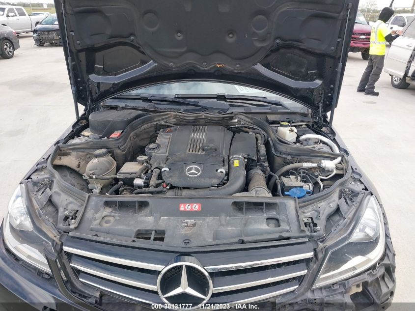 2014 MERCEDES-BENZ C 250 SPORT/LUXURY - WDDGF4HB2EA958445