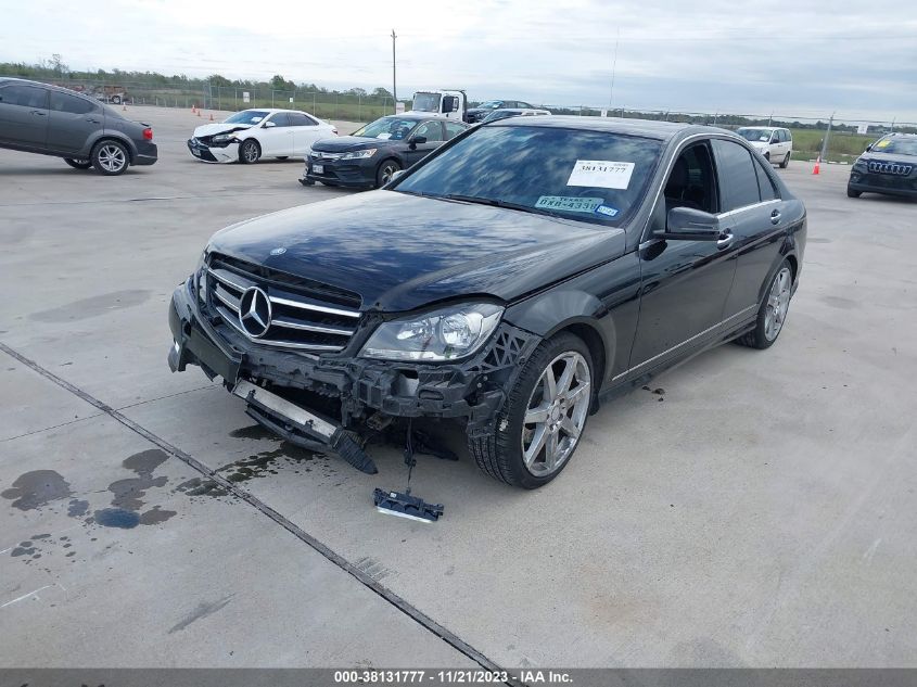 2014 MERCEDES-BENZ C 250 SPORT/LUXURY - WDDGF4HB2EA958445
