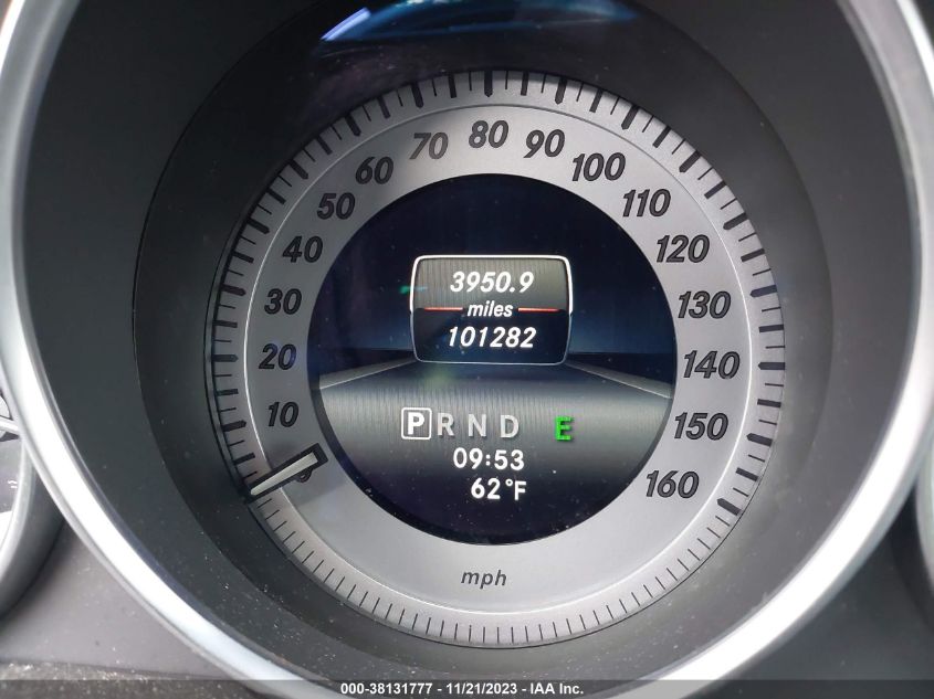 2014 MERCEDES-BENZ C 250 SPORT/LUXURY - WDDGF4HB2EA958445