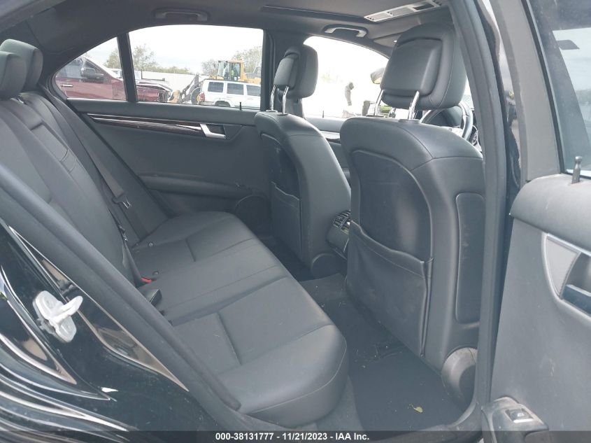 2014 MERCEDES-BENZ C 250 SPORT/LUXURY - WDDGF4HB2EA958445