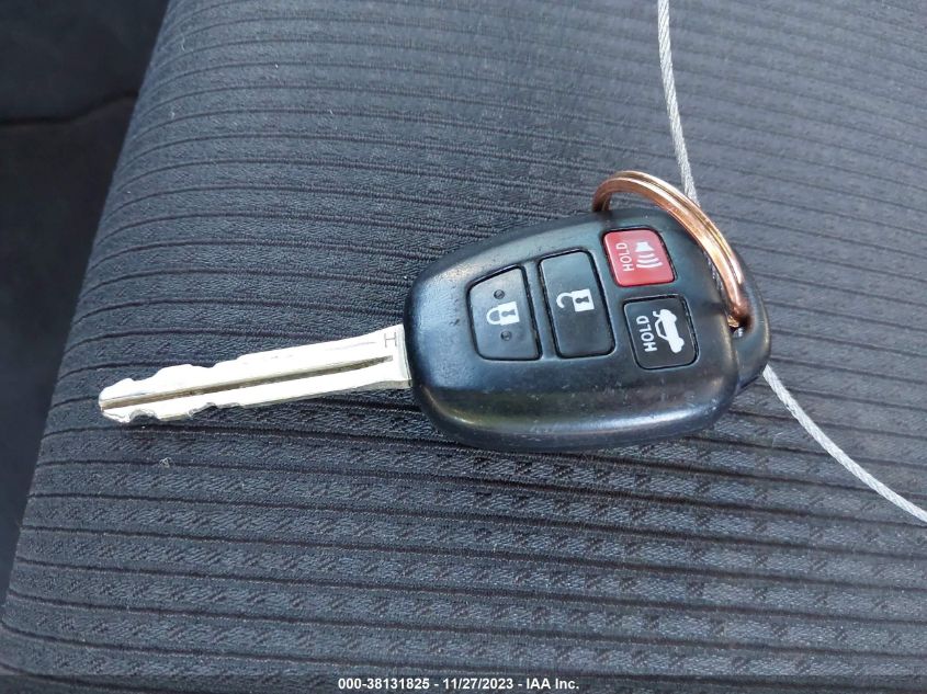 2017 TOYOTA CAMRY SE - 4T1BF1FK6HU383450