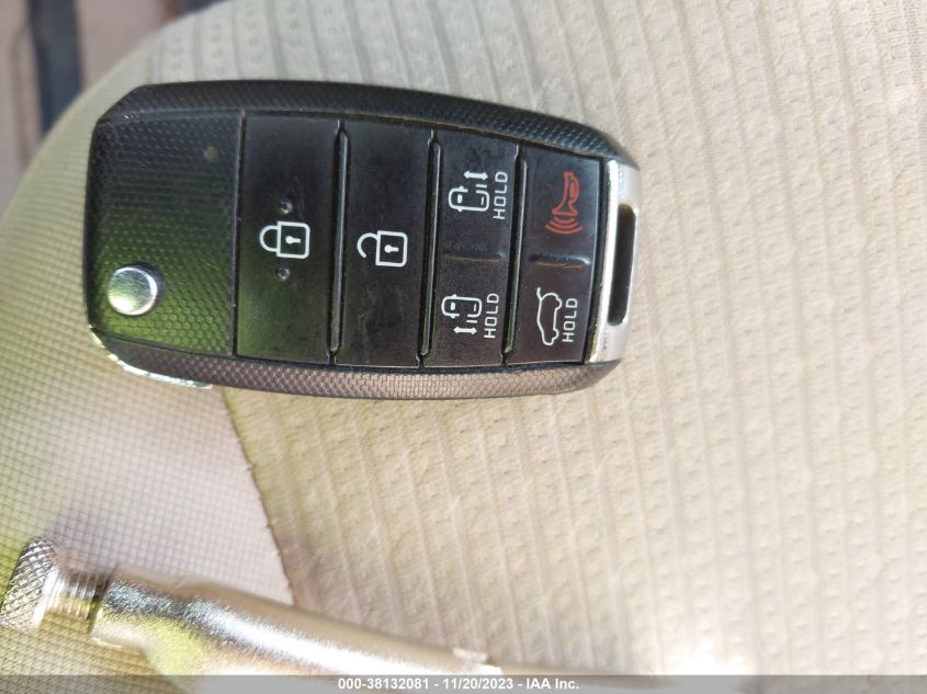 2018 KIA SEDONA LX - KNDMB5C13J6398574