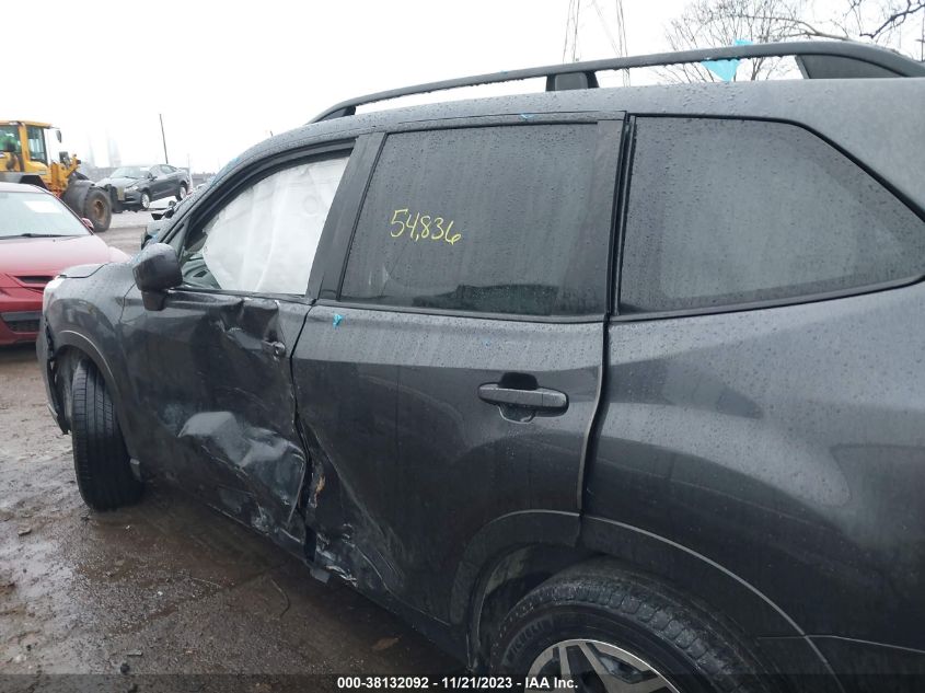2019 SUBARU FORESTER PREMIUM - JF2SKAEC3KH463123