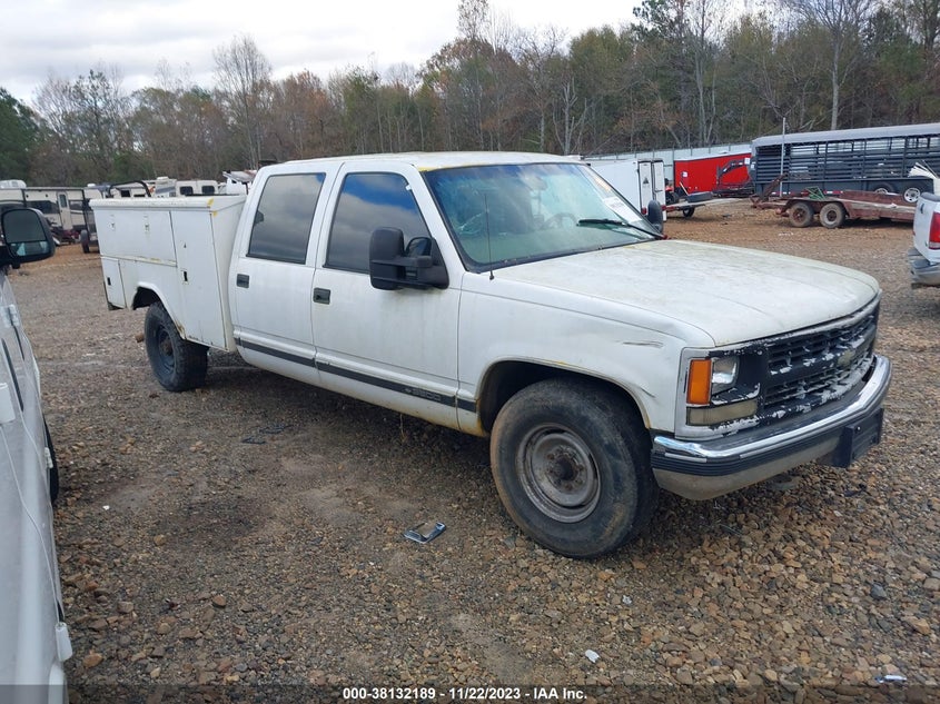 CHEVROLET C/K 3500 CREW CAB 1998. Lot# 38132189. VIN 1GCGC33J6WF047051. Photo 1