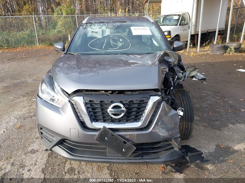 VIN 3N1CP5CV8LL549937 2020 NISSAN KICKS SV