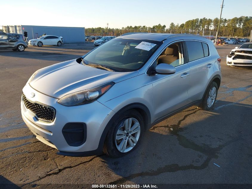 VIN KNDPM3AC8H7035417 2017 KIA SPORTAGE LX