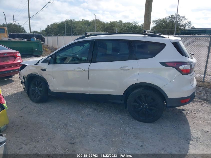 2017 FORD ESCAPE SE - 1FMCU0GD5HUB42578