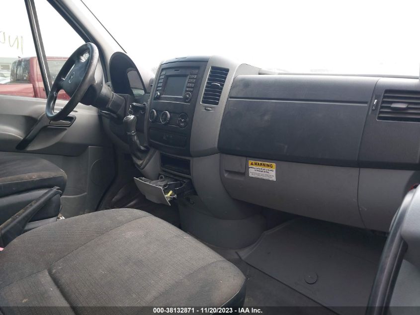 2014 MERCEDES-BENZ SPRINTER 2500 - WD3PE8DCXE5834977