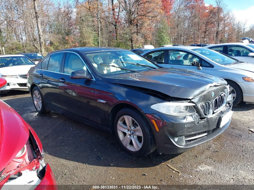 2013 BMW 528I XDRIVE - WBAXH5C5XDDW13573