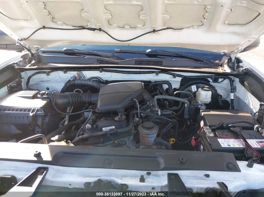 2019 TOYOTA TACOMA SR - 5TFRX5GN9KX147512