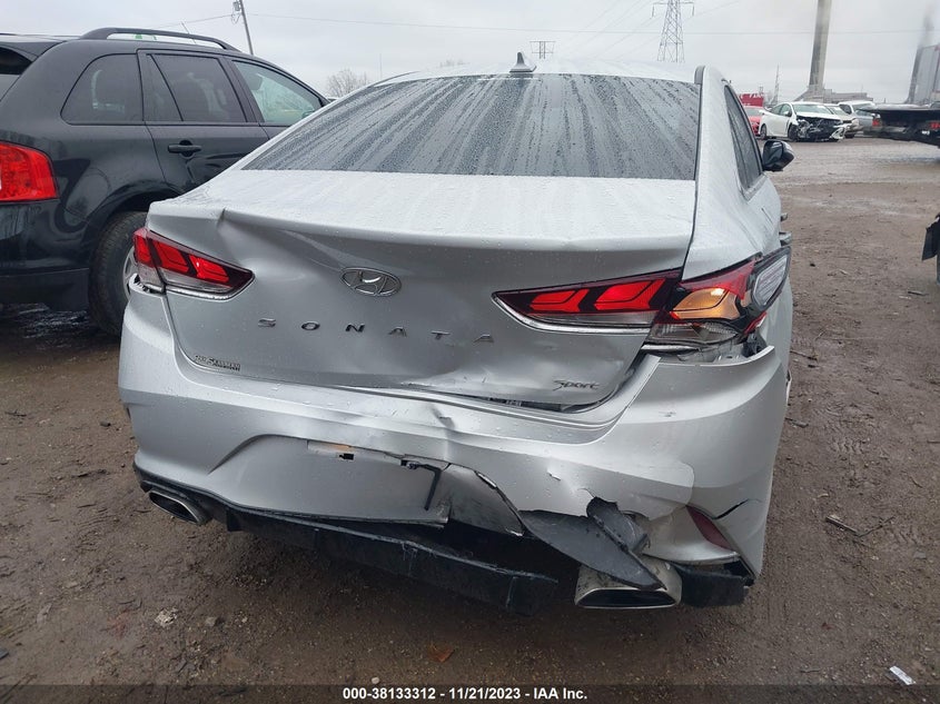 VIN 5NPE34AFXKH811074 2019 HYUNDAI SONATA SPORT