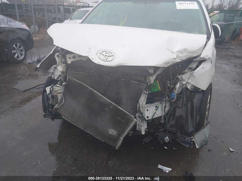 2013 TOYOTA SIENNA LIMITED V6 7 PASSENGER - 5TDYK3DCXDS366182