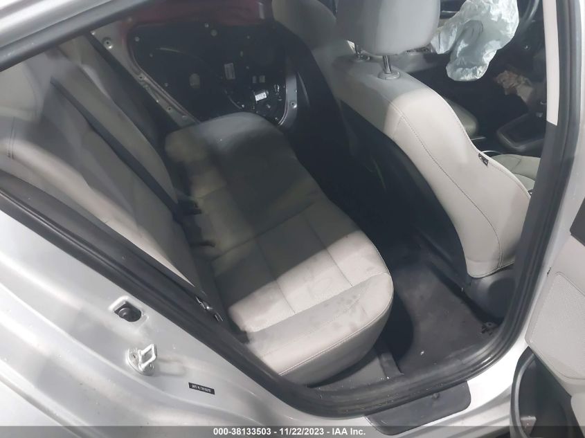 2017 HYUNDAI ELANTRA SE - 5NPD74LF2HH160190