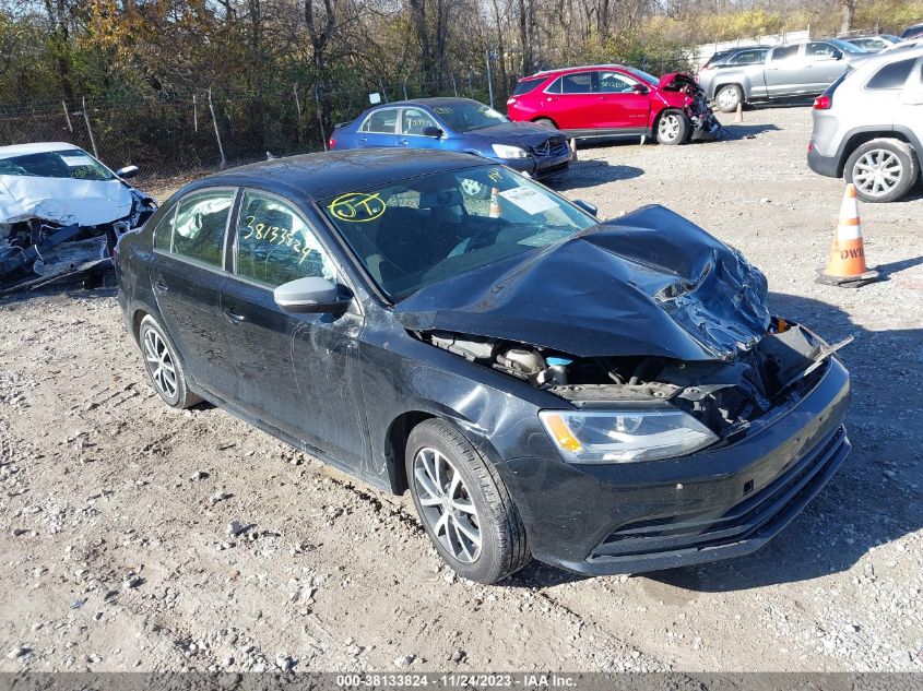 2016 VOLKSWAGEN JETTA SE - 3VWD67AJ6GM258303