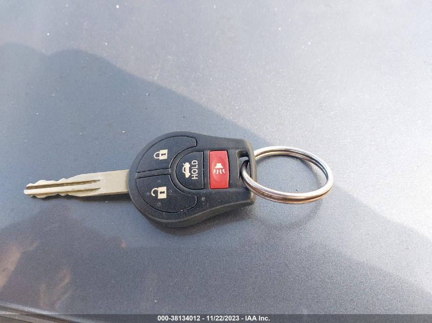 2017 NISSAN VERSA 1.6 SV - 3N1CN7AP0HL828196