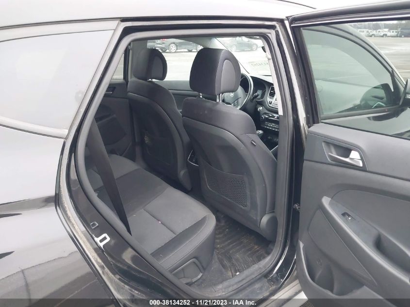 2018 HYUNDAI TUCSON VALUE - KM8J33A20JU748198