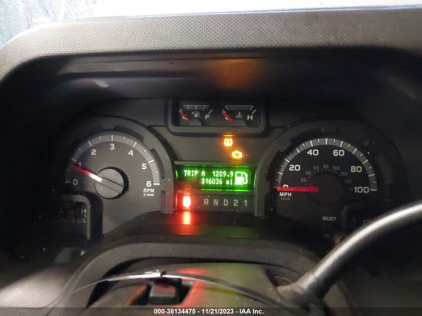 2014 FORD E-350 SUPER DUTY XLT 1FBNE3BL5EDA32284