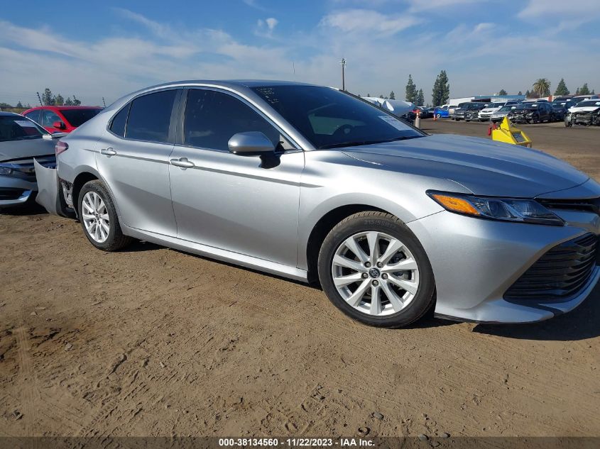 2019 TOYOTA CAMRY LE - 4T1B11HK5KU702842