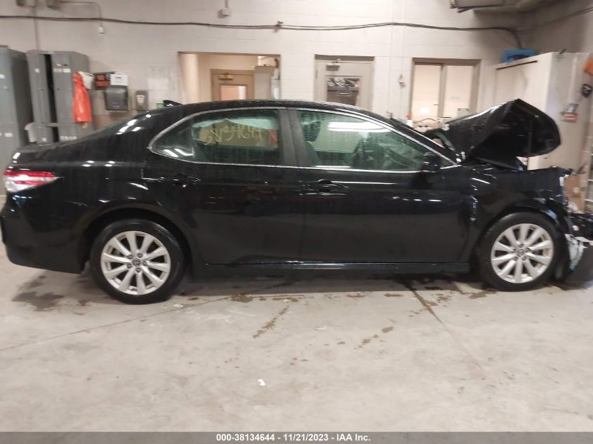 2019 TOYOTA CAMRY LE - 4T1B11HK7KU830953