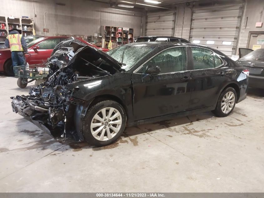 2019 TOYOTA CAMRY LE - 4T1B11HK7KU830953