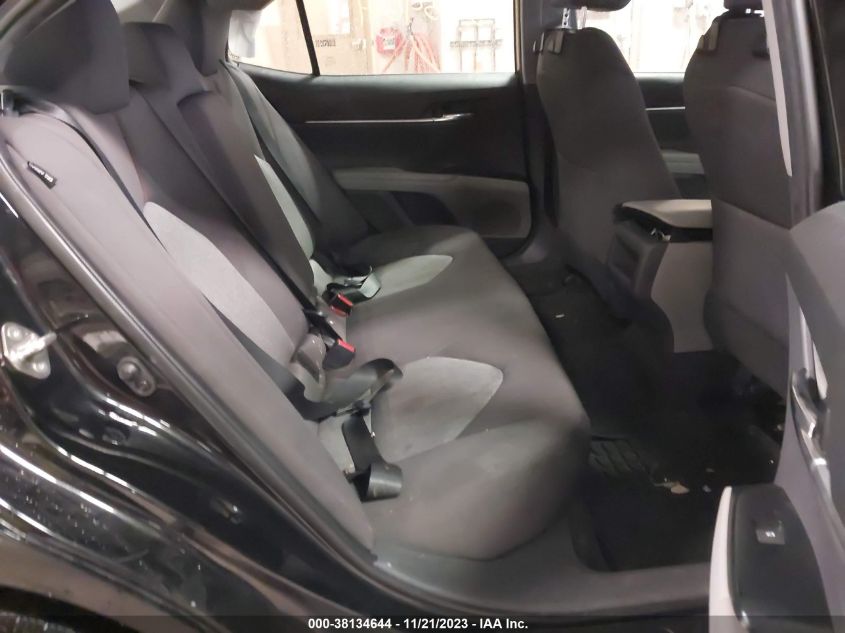 2019 TOYOTA CAMRY LE - 4T1B11HK7KU830953