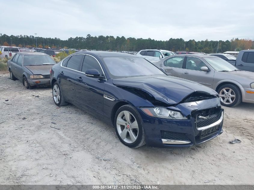 SAJBR4BN6HCY31478 JAGUAR XF 20D 2017