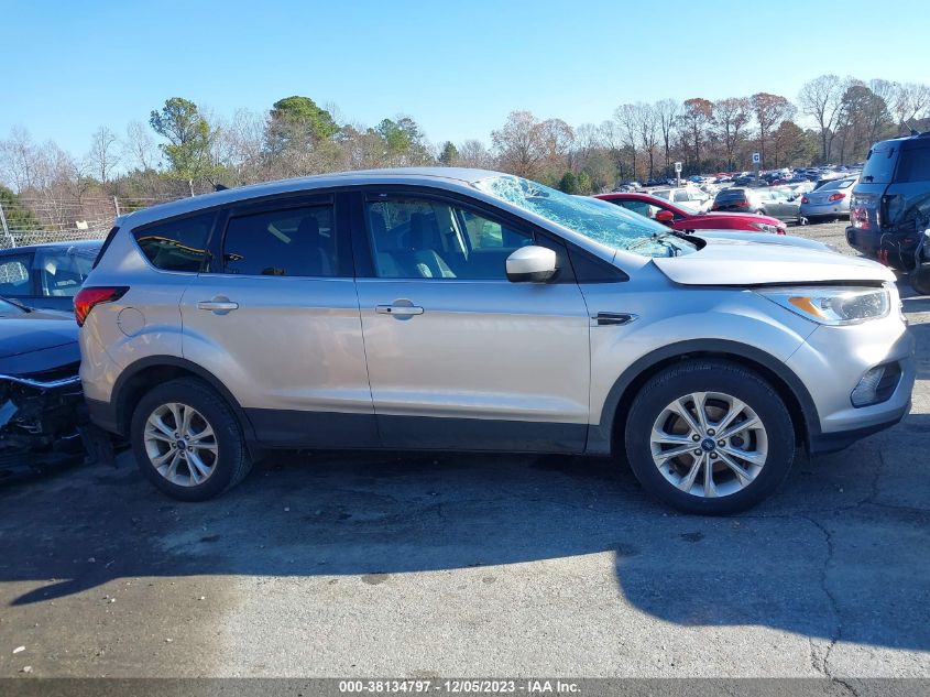 2019 FORD ESCAPE SE - 1FMCU0GDXKUA01738