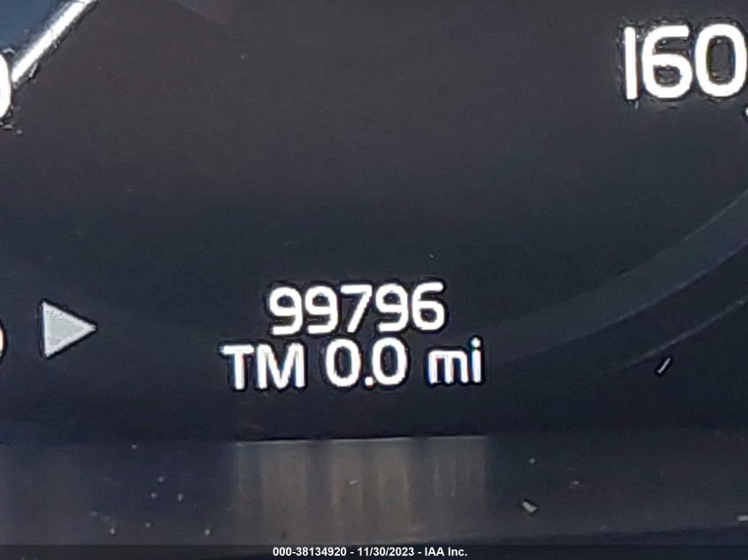 2016 VOLVO XC90 T6 MOMENTUM - YV4A22PK3G1077755