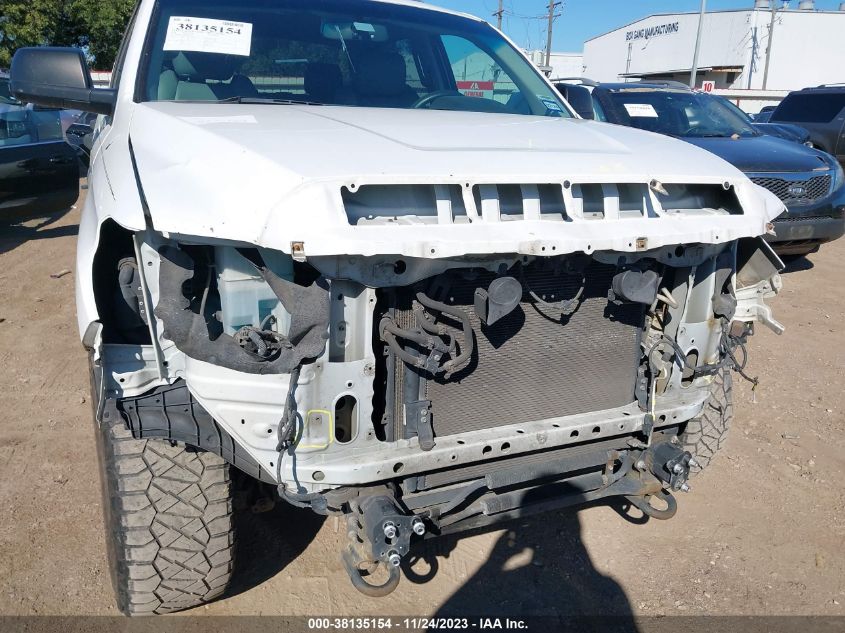 2014 TOYOTA TUNDRA CREWMAX SR5 - 5TFDW5F11EX390442