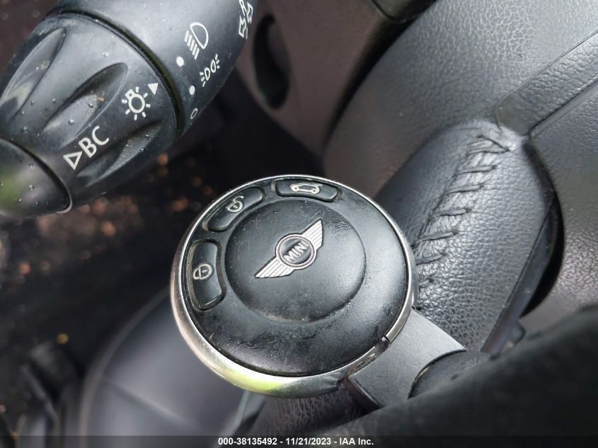 2013 MINI COUNTRYMAN COOPER WMWZB3C53DWR35488