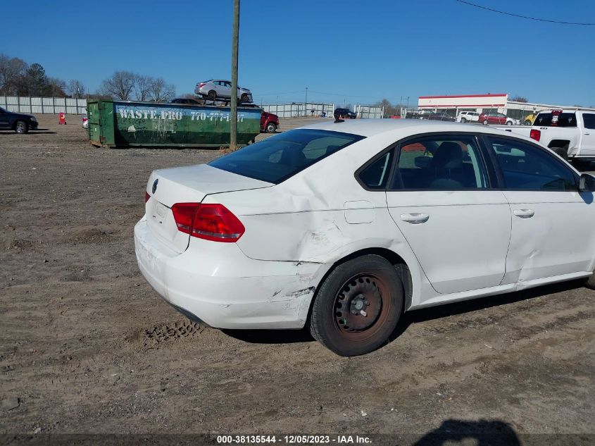 2014 VOLKSWAGEN PASSAT S - 1VWAP7A35EC006767