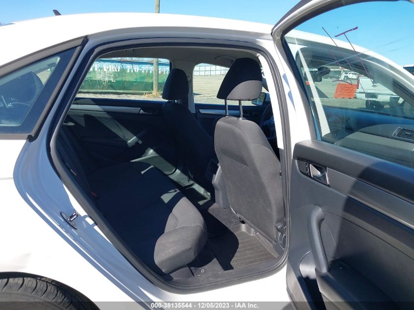 2014 VOLKSWAGEN PASSAT S - 1VWAP7A35EC006767