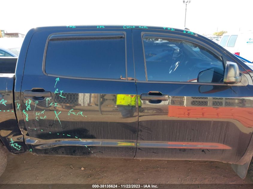 2018 TOYOTA TUNDRA SR5 5.7L V8 - 5TFDY5F18JX702261