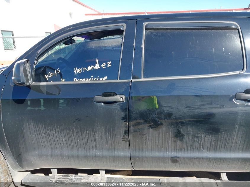 2018 TOYOTA TUNDRA SR5 5.7L V8 - 5TFDY5F18JX702261