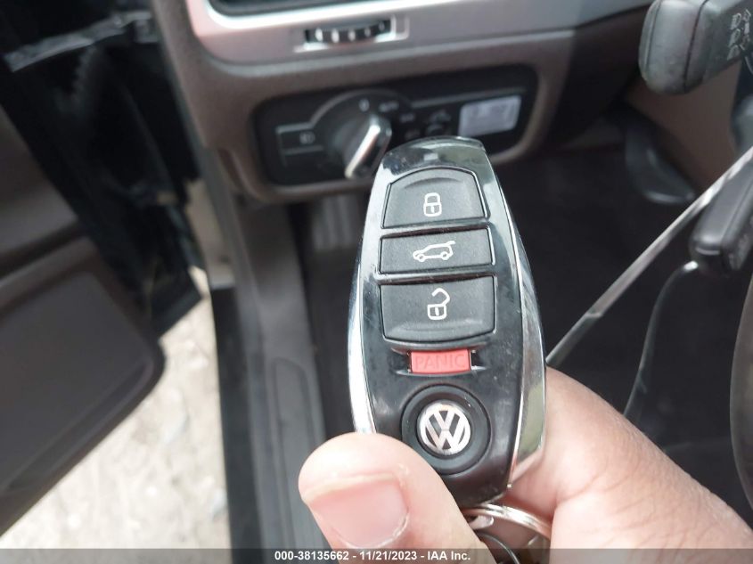 2014 VOLKSWAGEN TOUAREG TDI LUX - WVGEP9BP7ED011752
