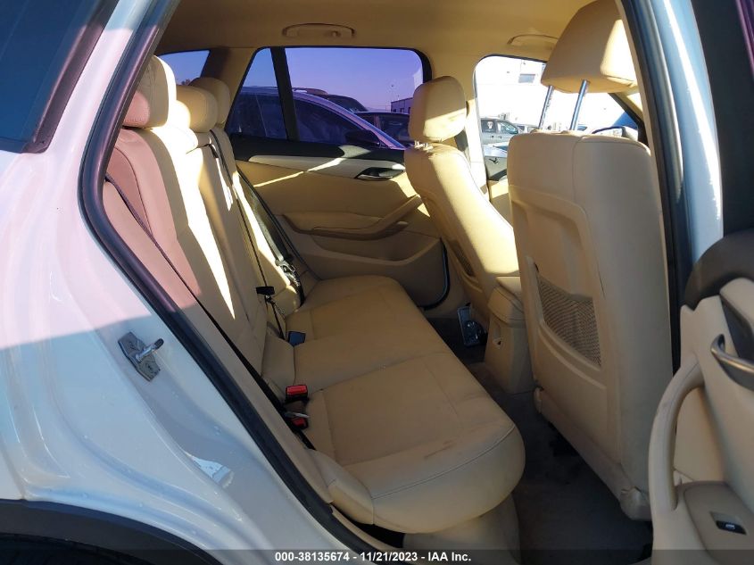 2015 BMW X1 SDRIVE28I - WBAVM1C54FV318980