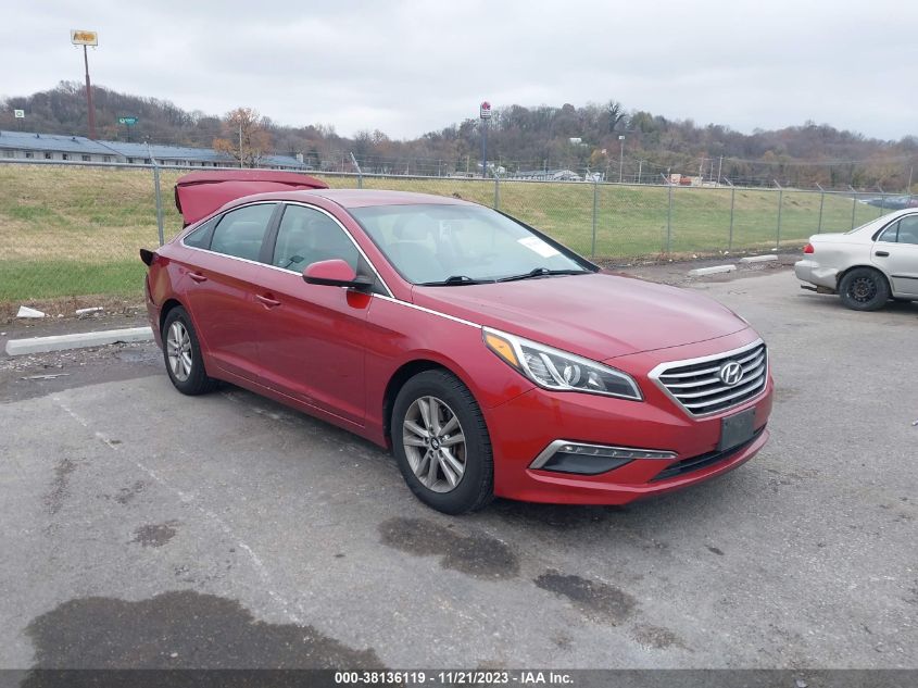 2015 HYUNDAI SONATA SE - 5NPE24AF1FH139981