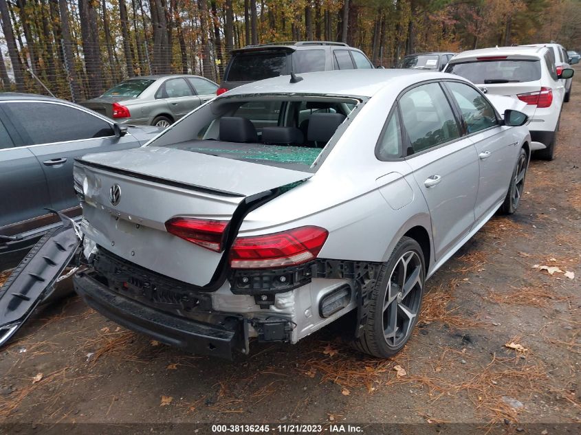 1VWMA7A32LC008357 Volkswagen Passat 2.0T R-LINE 4