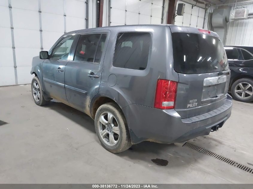 2015 HONDA PILOT EX-L - 5FNYF4H54FB071110