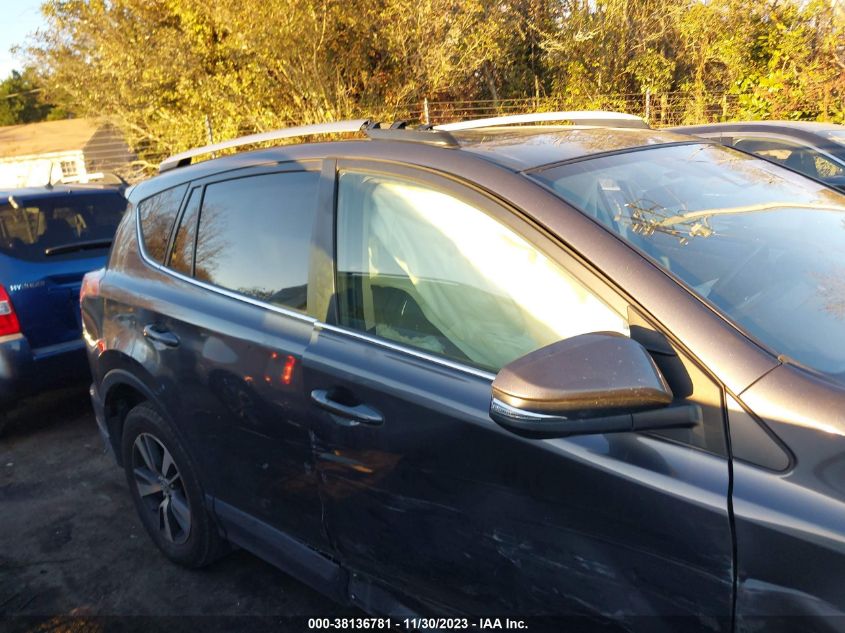 2018 TOYOTA RAV4 XLE - JTMWFREV1JJ189500