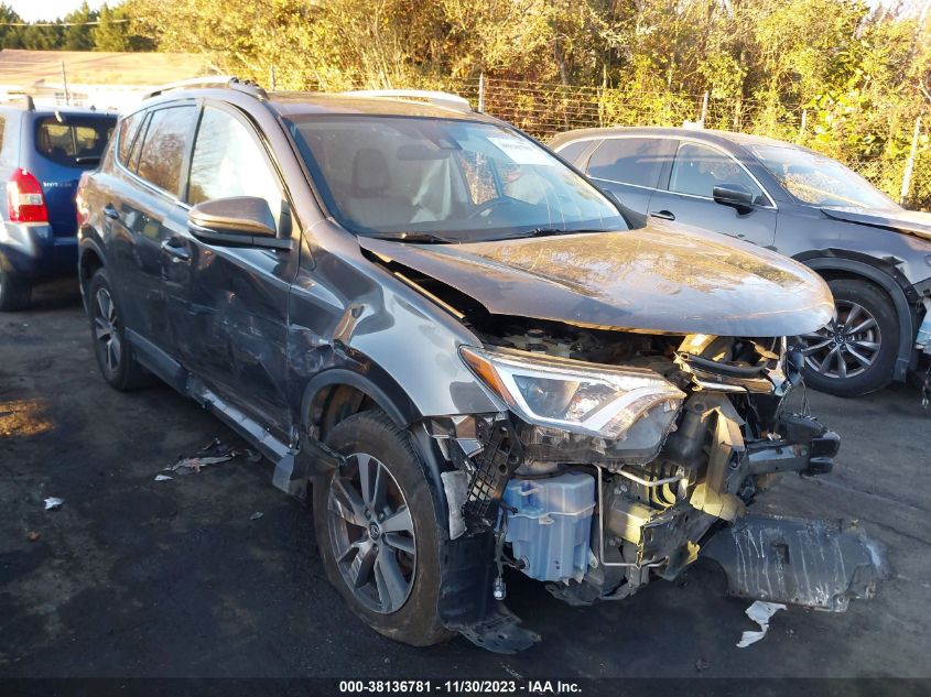 2018 TOYOTA RAV4 XLE - JTMWFREV1JJ189500