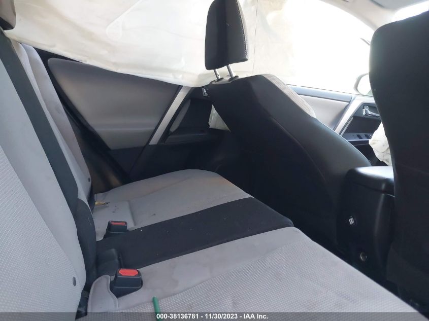 2018 TOYOTA RAV4 XLE - JTMWFREV1JJ189500