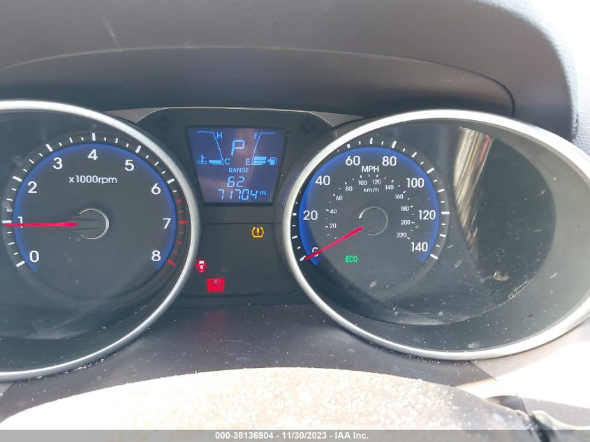 2015 HYUNDAI TUCSON LIMITED/SE - KM8JUCAG1FU067208