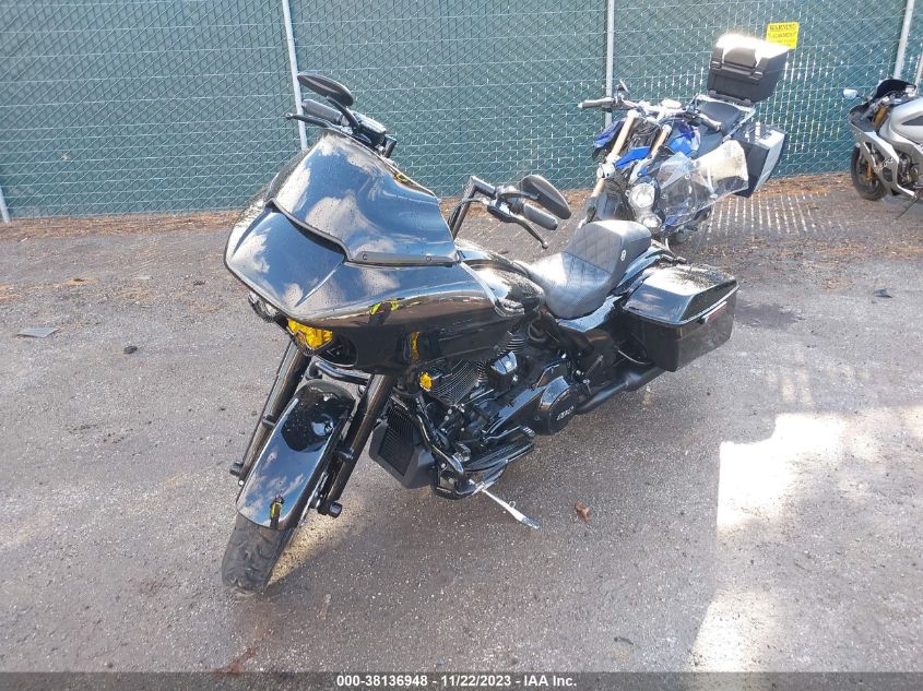 2009 HARLEY-DAVIDSON FLHX - 1HD1KB4169Y610379
