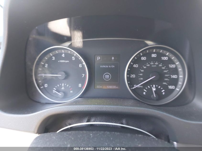 2017 HYUNDAI ELANTRA LIMITED - 5NPD84LF7HH051737