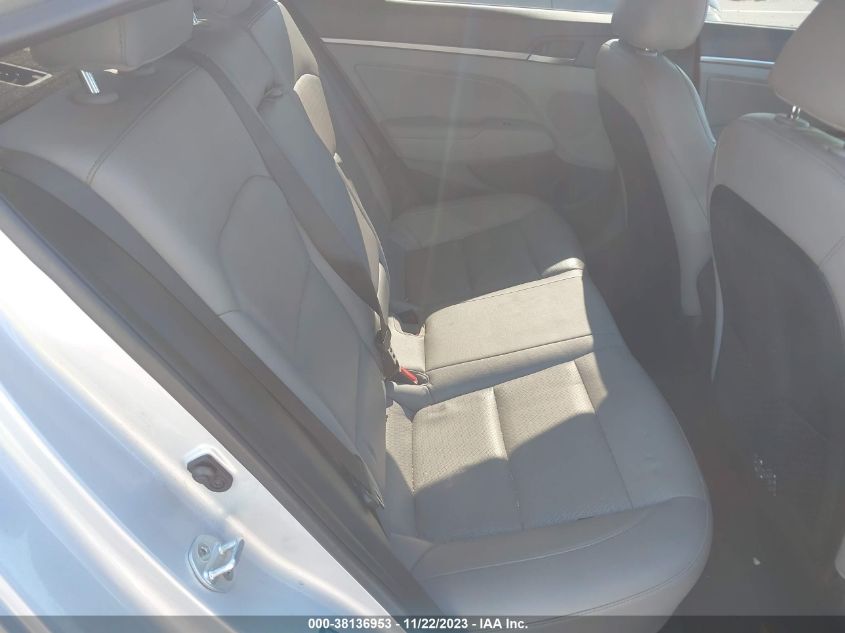 2017 HYUNDAI ELANTRA LIMITED - 5NPD84LF7HH051737