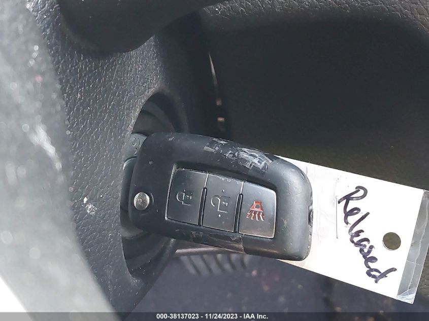 2016 NISSAN ROGUE S - KNMAT2MV7GP693177