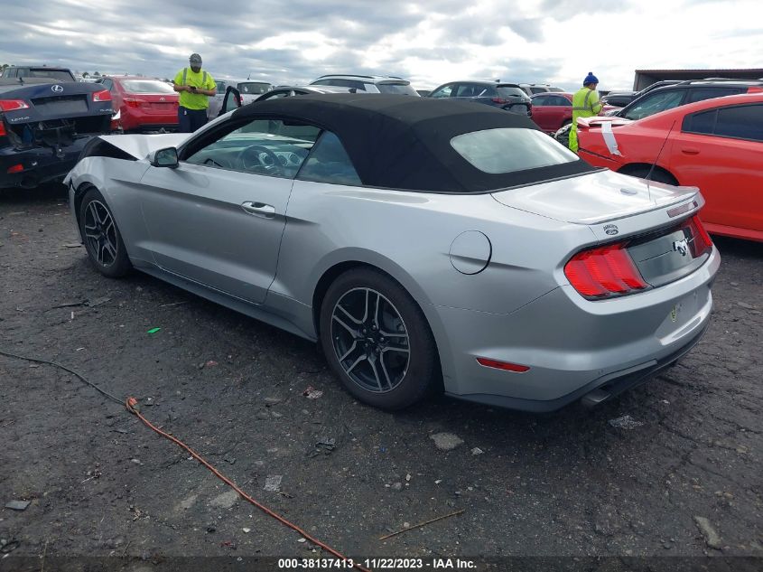 1FATP8UHXJ5109468 2018 FORD MUSTANG, photo no. 3