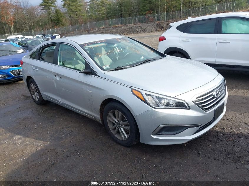 2016 HYUNDAI SONATA SE - 5NPE24AF5GH303315