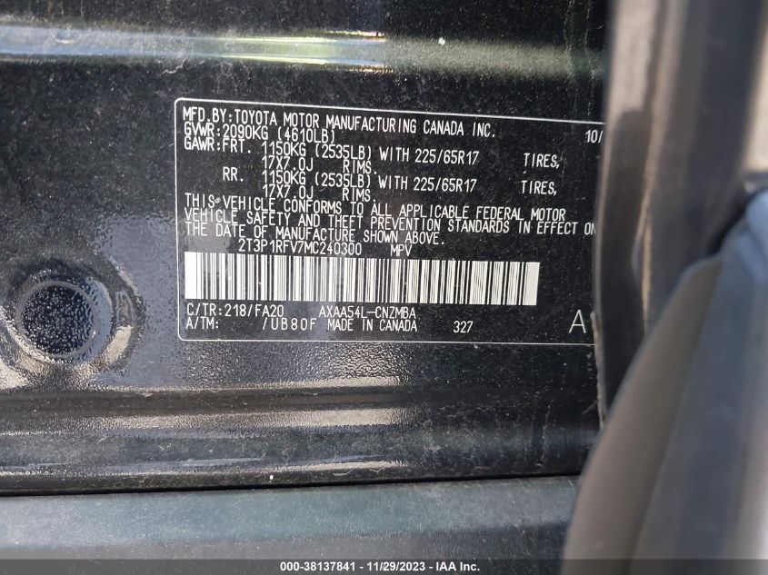 VIN 2T3P1RFV7MC240300 2021 TOYOTA RAV4 XLE